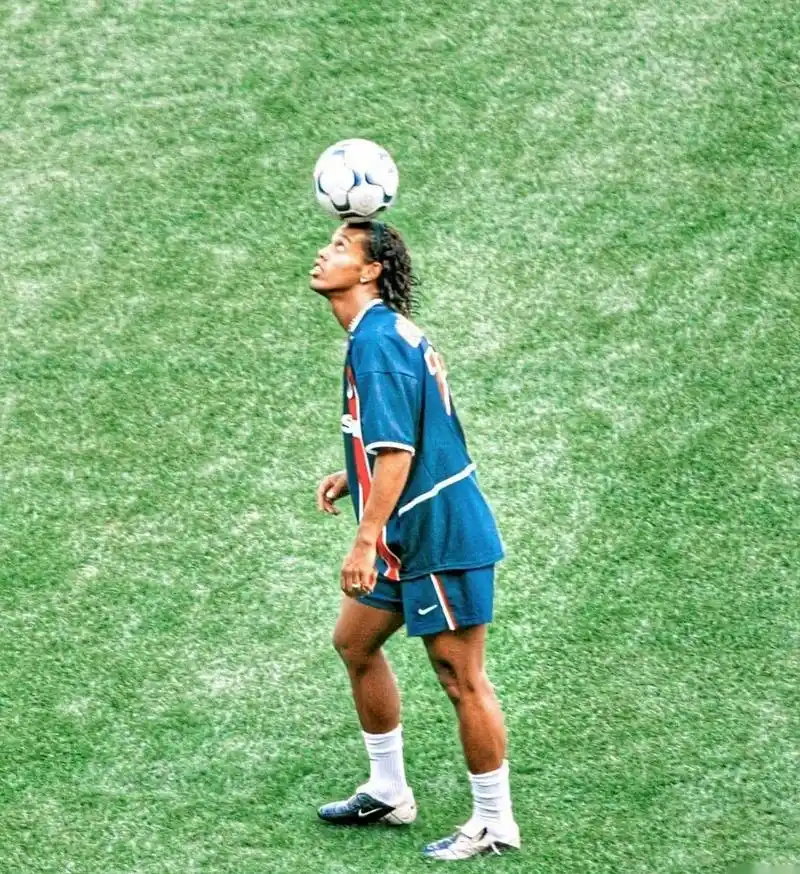 表现来自无 表现来自无