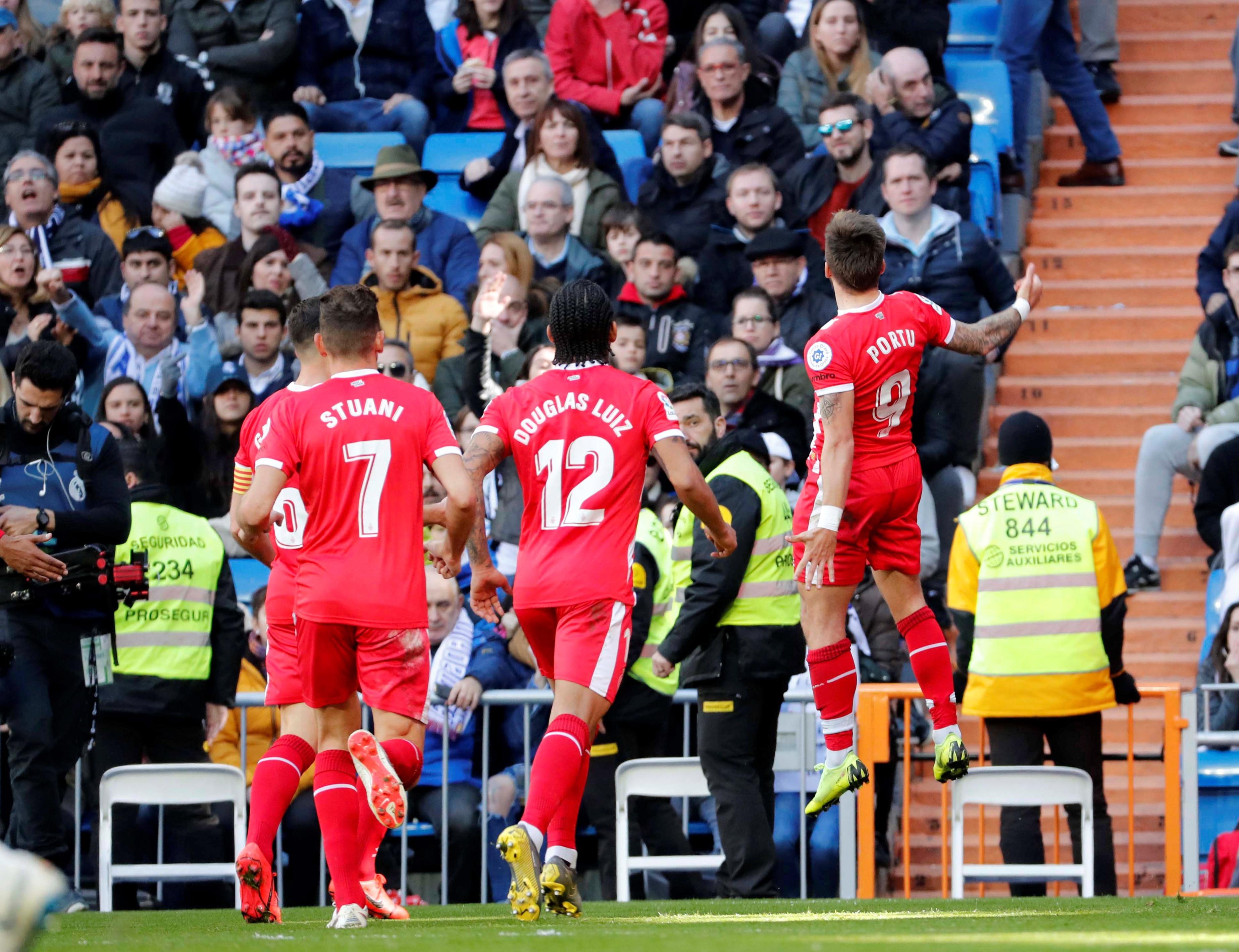 赛中的领先 赛中的领先