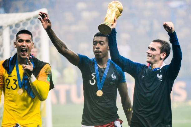 武汉队继续 武汉队继续